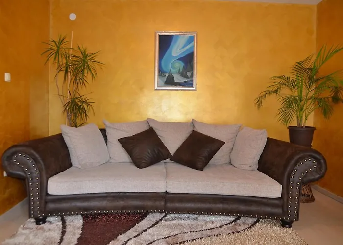 Quiet Area In The Center Of * Zára